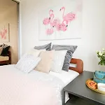 Piotrapartments - Daleka Cozy Train&Airport Apartment